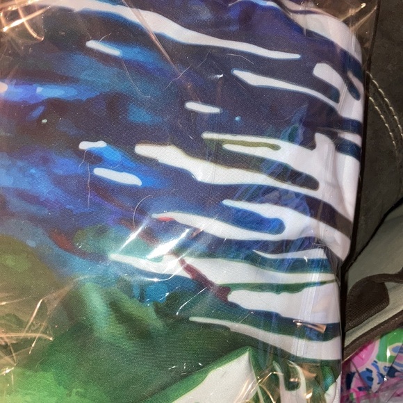 🏳️‍🌈💕KEWL HOODIES 💕🏳️‍🌈 - Picture 9 of 10